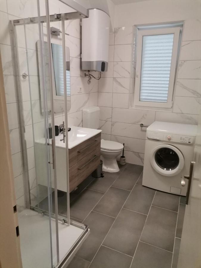 Apartman Mihaela Apartment Rab Town Luaran gambar