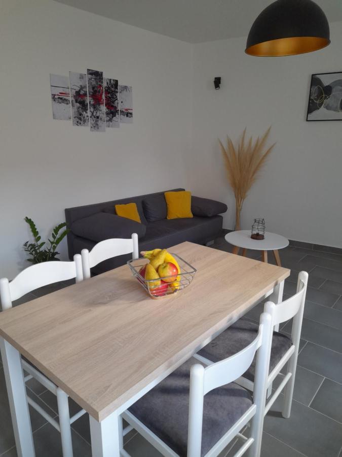 Apartman Mihaela Apartment Rab Town Luaran gambar